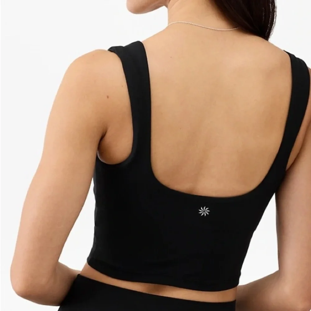 Athleta transcend square neck crop bra